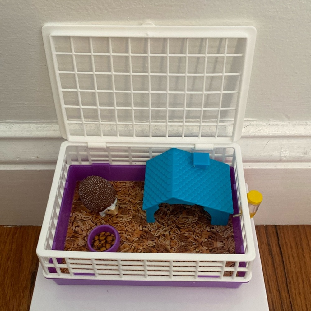 American girl doll hedgehog enclosure